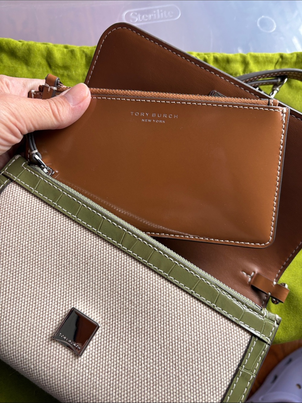 Tory Burch Thea Flat Wallet Crossbody Canvas Green Croc-embossed leather trim - Picture 6 of 16